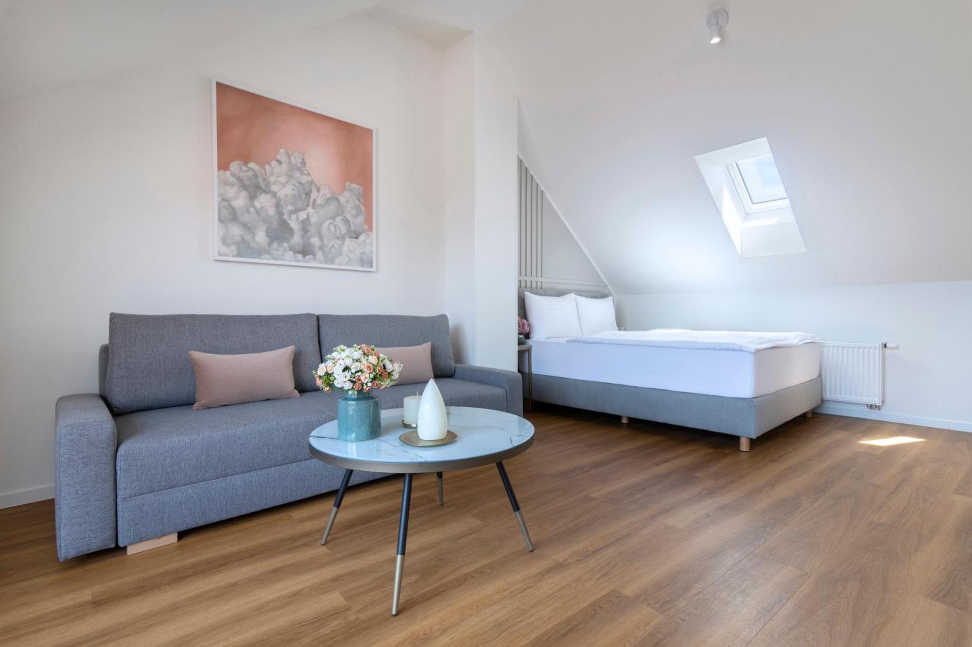 Encore Boutique By Dwellfort Praga